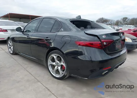 2019 Alfa Romeo Giulia Ti Sport Rwd z USA, uszkodzony, nr VIN ZARFAMBN8K7604225